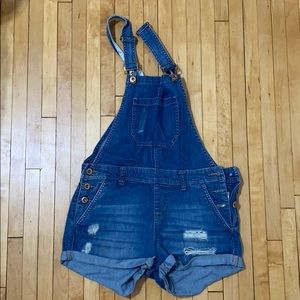 Cute jean overalls! - size 25